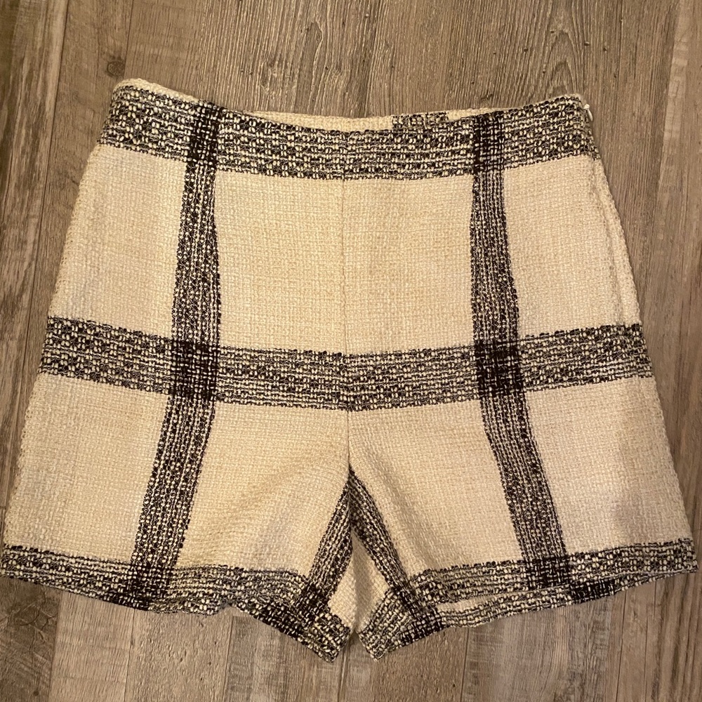 Zara Basic Shorts - image 1